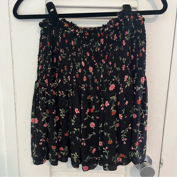 Ganni Designer Ruffle skirt - Picture 2 of 8